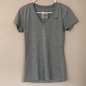 Athletic v-neck top